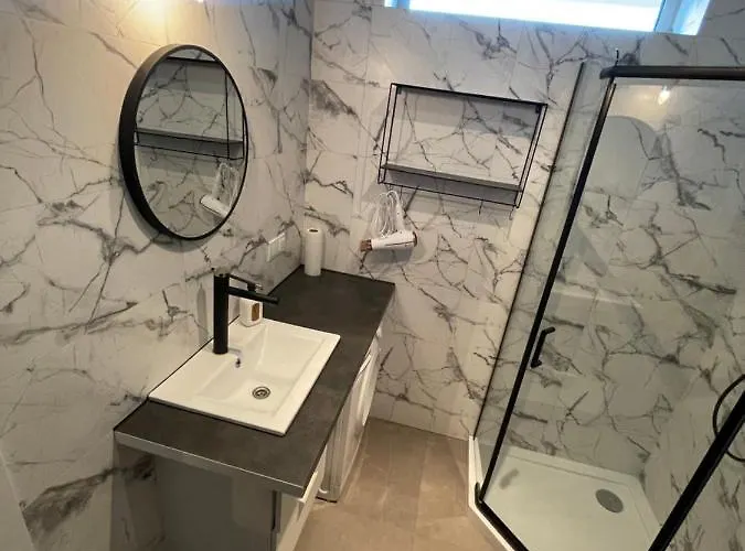 Wypoczynek Nowoczesna Malta Parking Goldair Διαμέρισμα Πόζναν